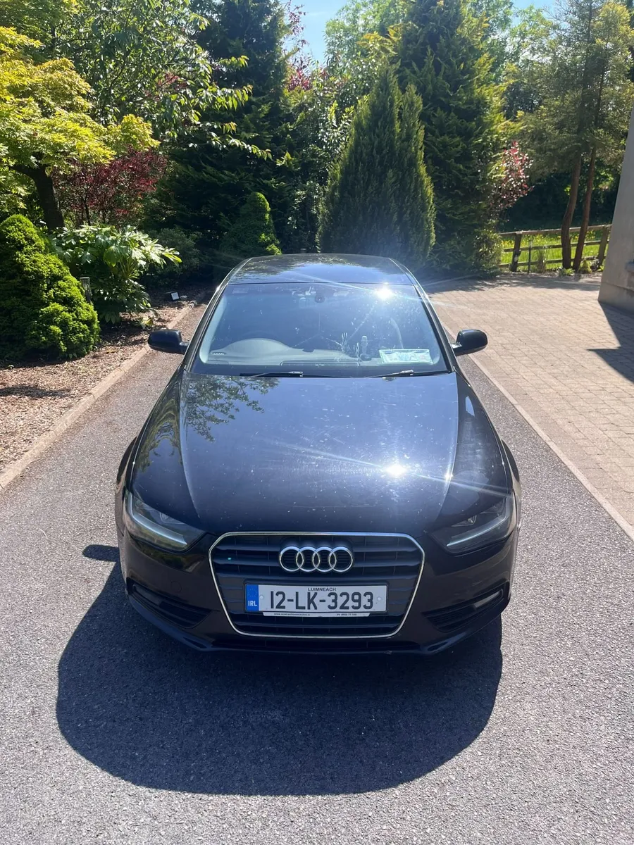 Audi A4 2012 - Image 2