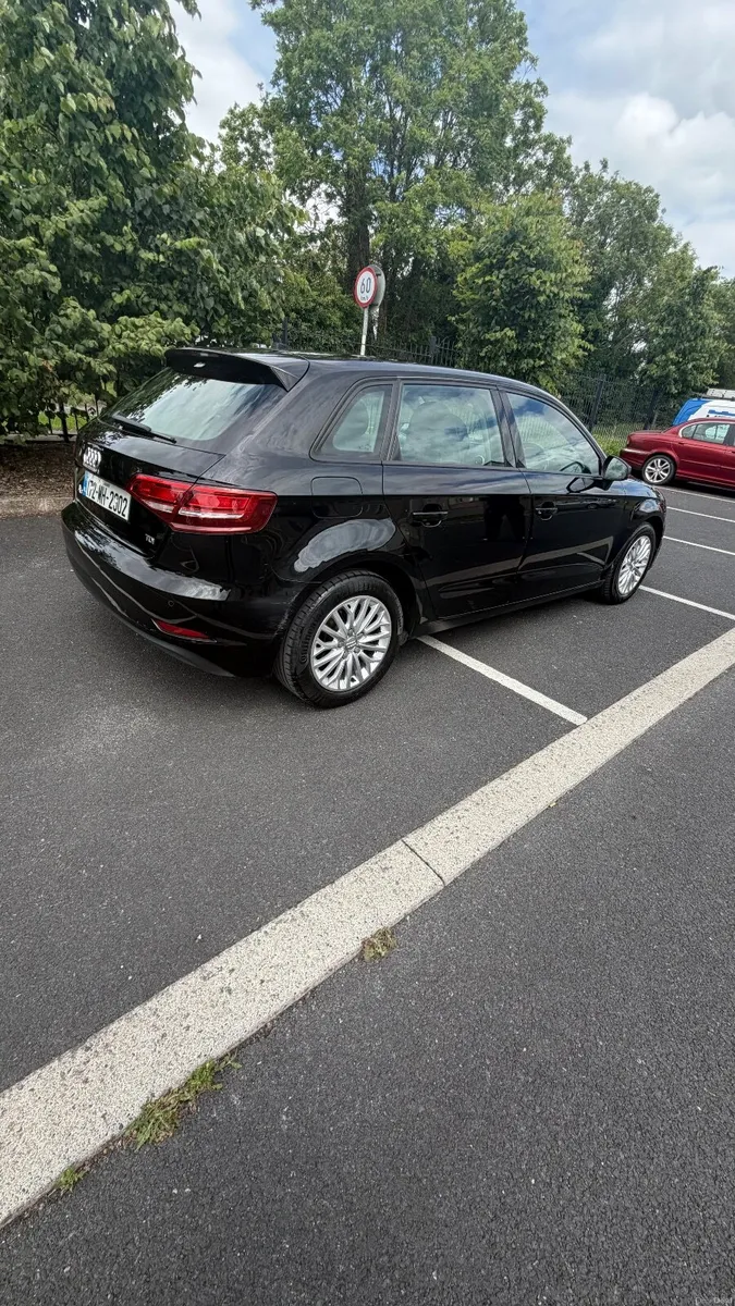 Audi A3 2017 - Image 3
