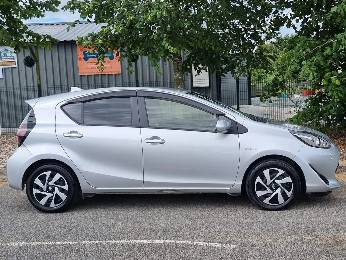 2020 TOYOTA AQUA AUTO HYBRID 1YR WARRANTY €14,900 - Image 5