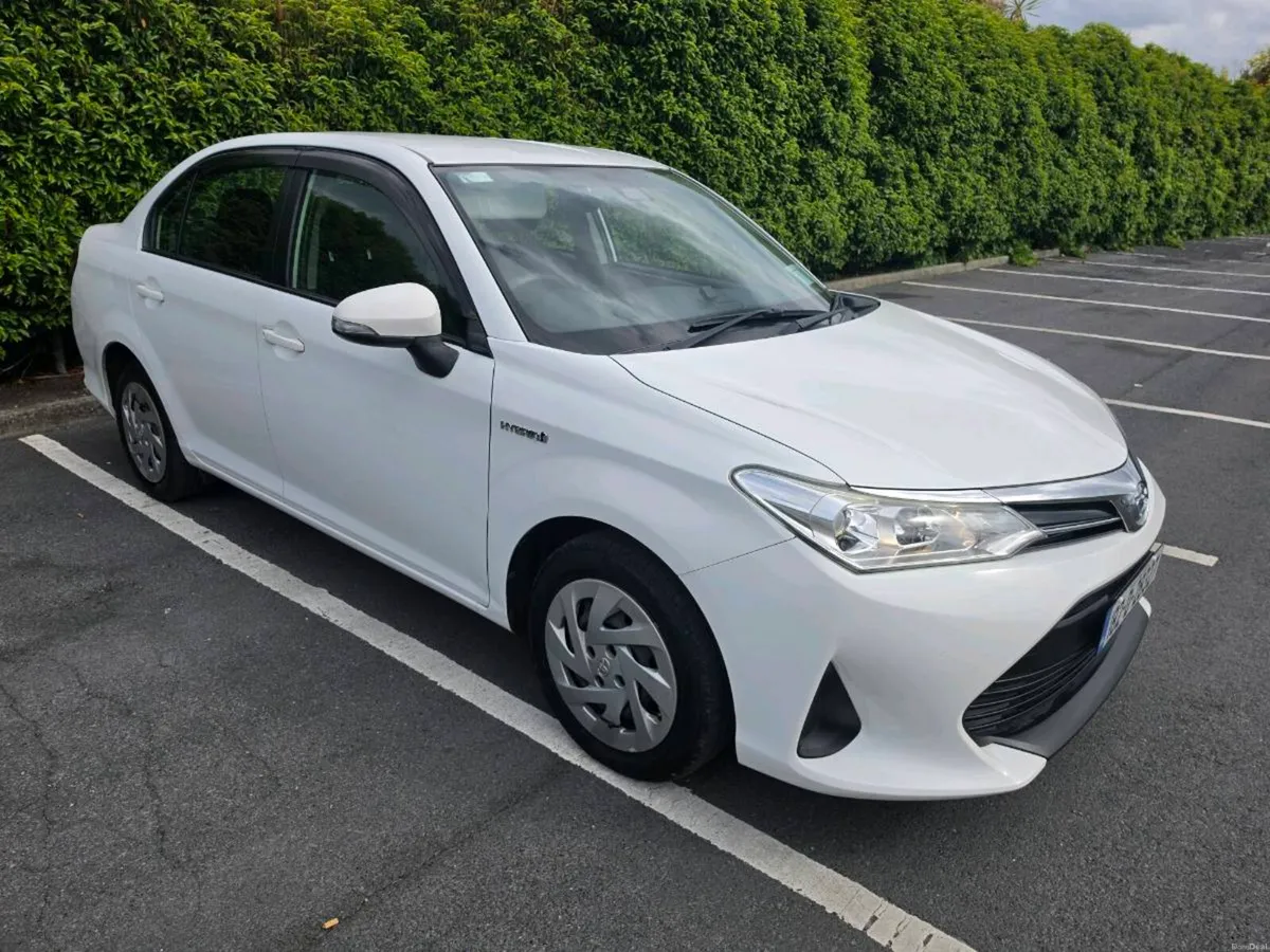 Toyota corolla - Image 1