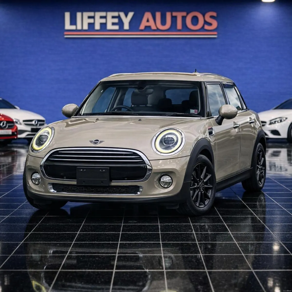 Mini Cooper 'Victoria' 2019 - Image 4