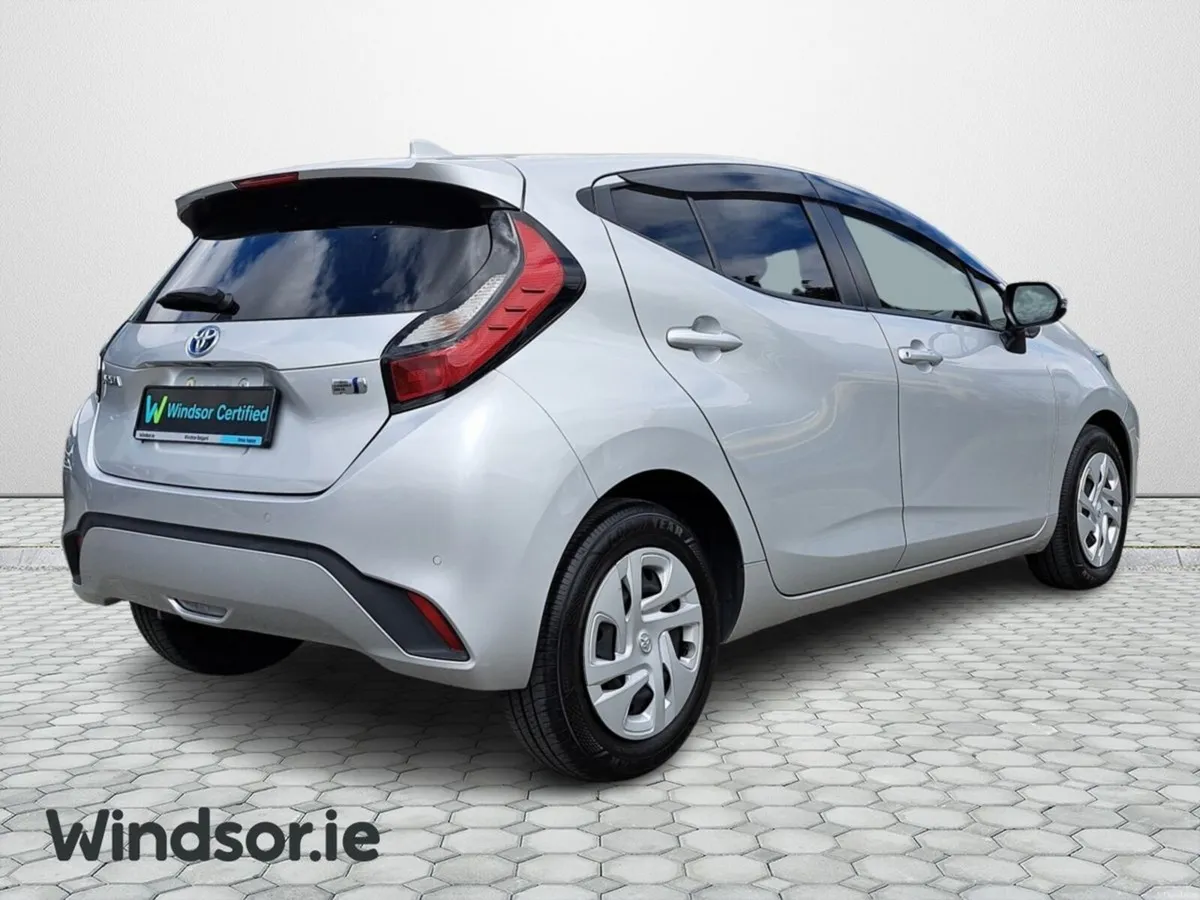 Toyota Aqua X HYBRID AUTO - Image 3