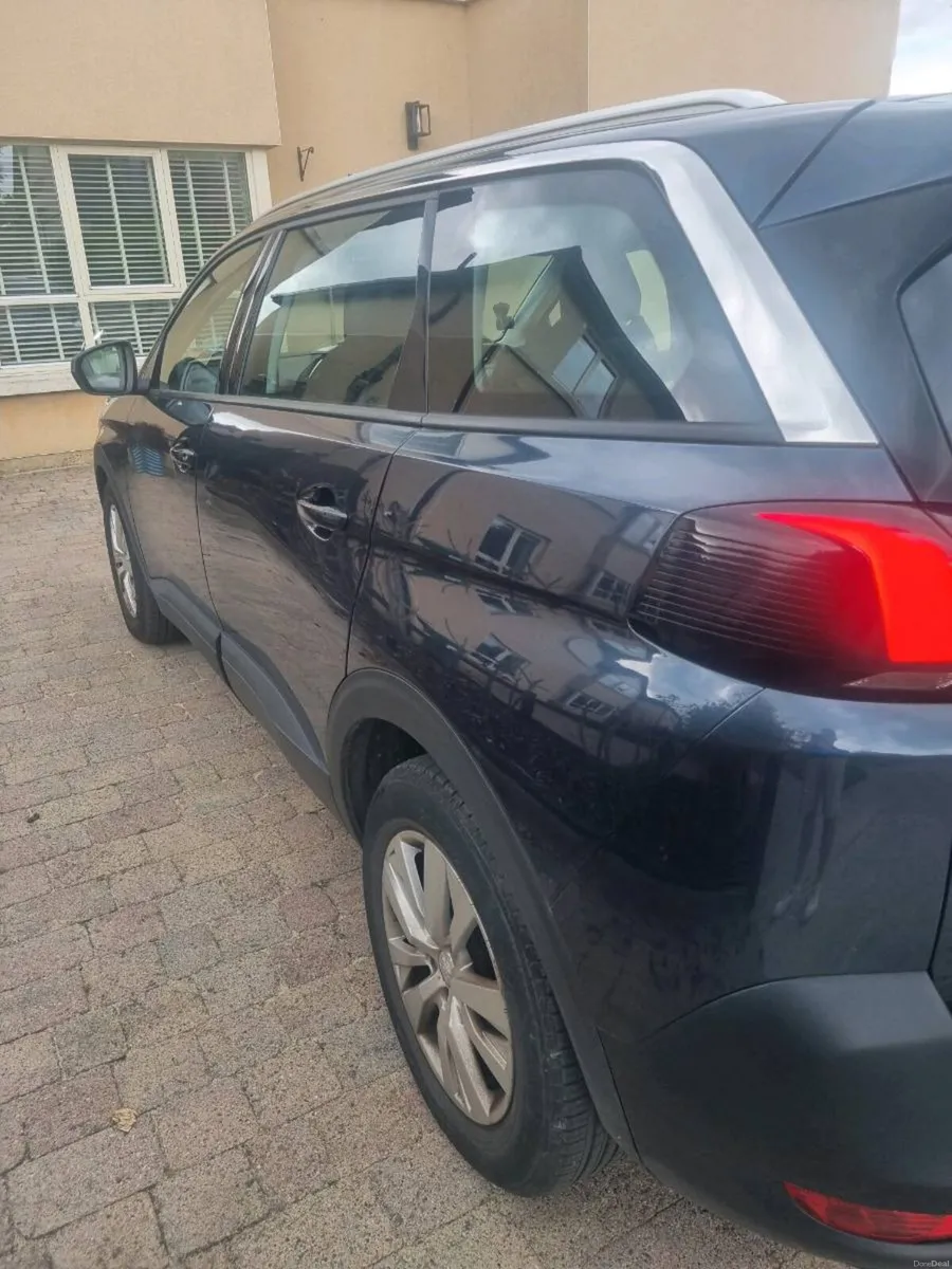 Peugeot 5008 - Image 3