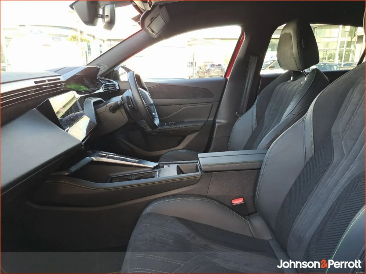 Peugeot 308 1.2 Puretech 130bhp GT Auto - Image 4