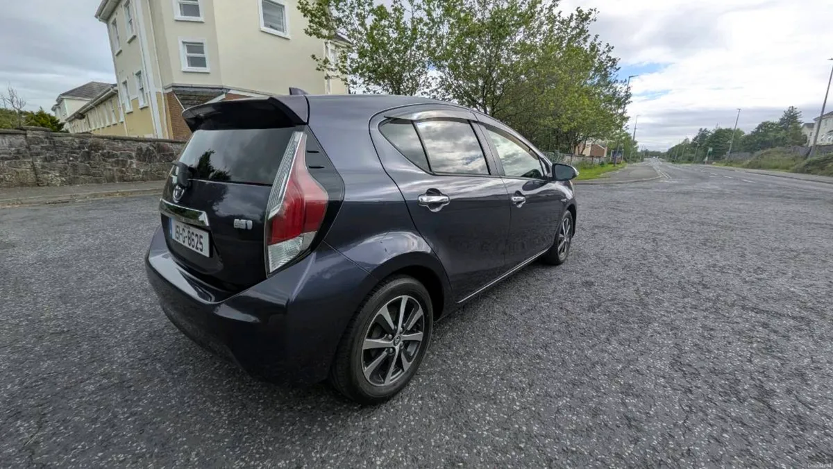 Toyota Aqua G Hybrid Highest Spec 2015 Auto - Image 1