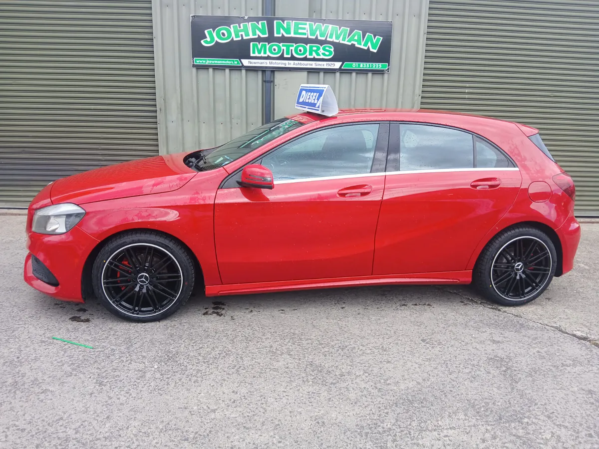 Mercedes-Benz A-Class auto diesel 2016 low mls - Image 6