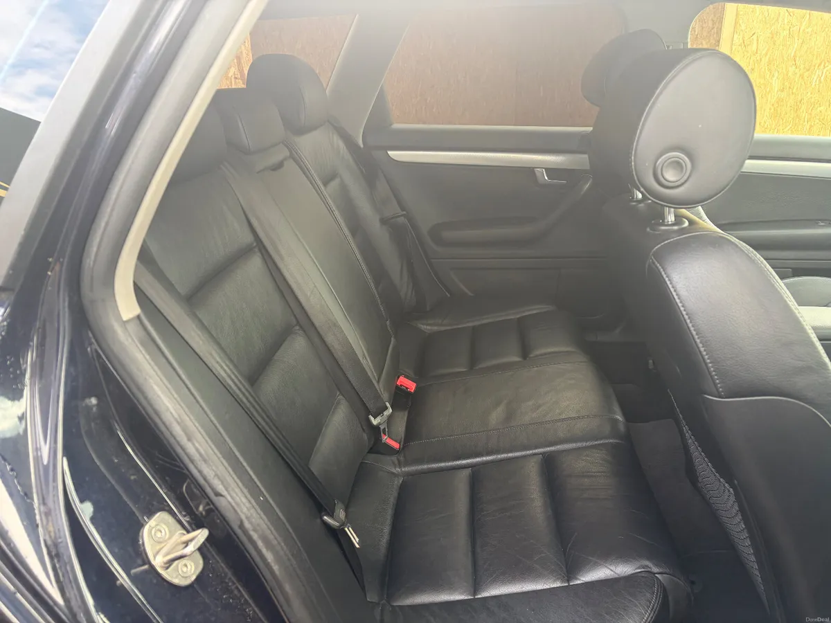 Audi A4 Avant 3.0 V6 Petrol w Sunroof - Image 6
