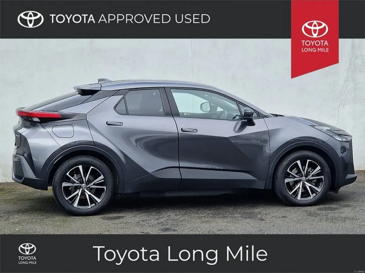 Toyota C-HR Plug In Hybrid Sport 5dr - Image 4