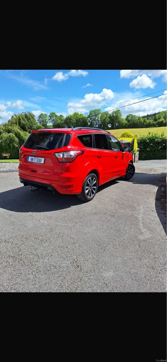 Ford Kuga 1.5 TdCi ST-Line - Image 3