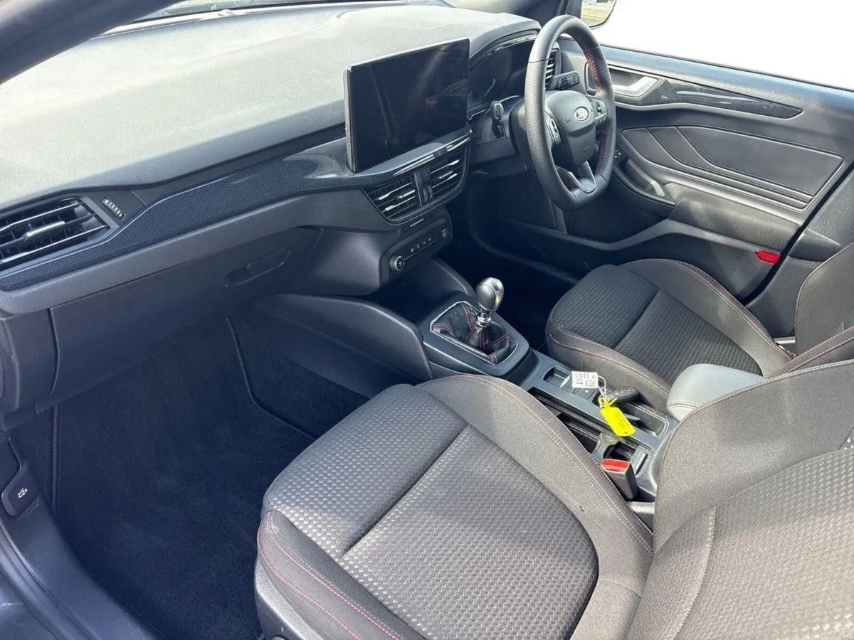 Ford Focus 1.0L EcoBoost 125PS ST-Line - Image 4