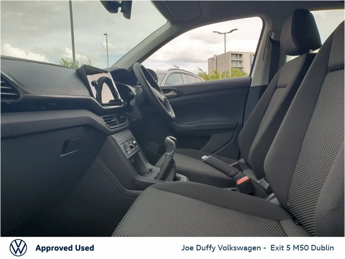 Volkswagen T-Cross 1.0 TSI M5F 95HP - Image 3