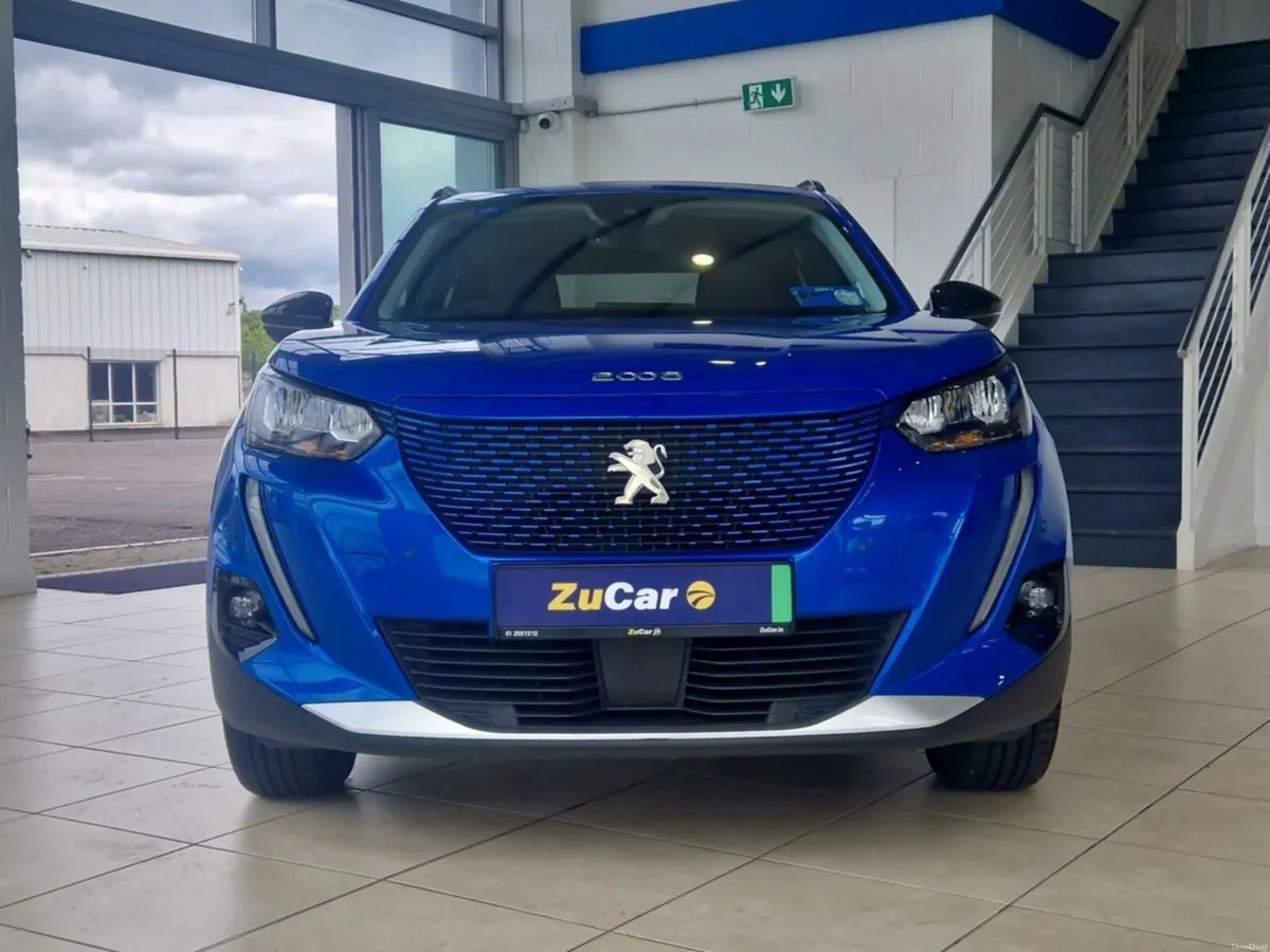 Peugeot 2008 Electric 136bhp (50 kWh) Allure - Image 2