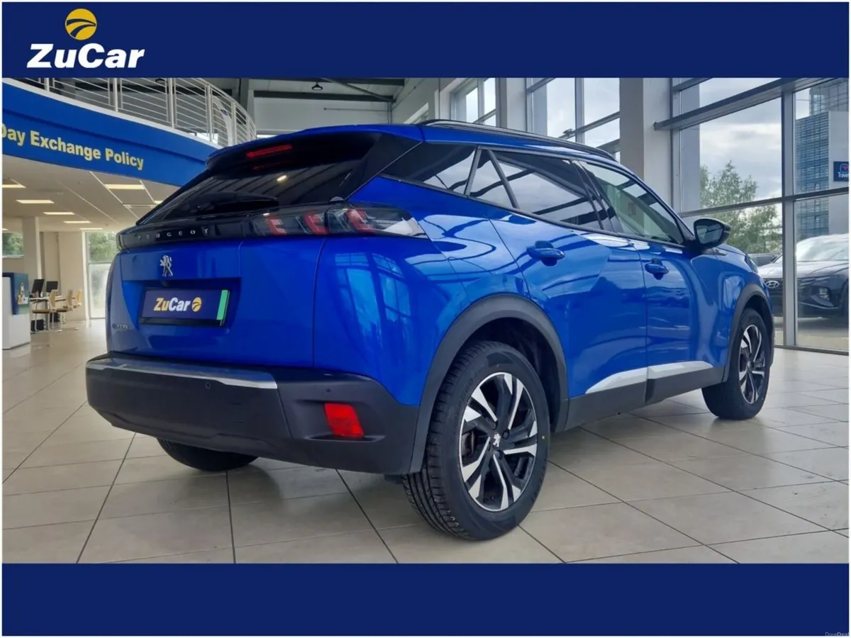 Peugeot 2008 Electric 136bhp (50 kWh) Allure - Image 3