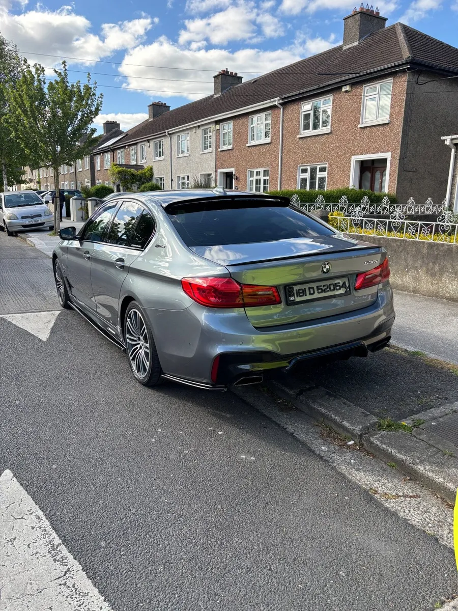 BMW 5-Series 2018 - Image 6