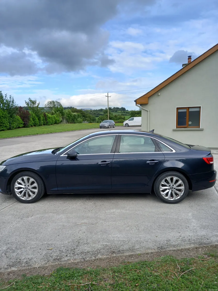 2016 Audi A4 2L Diesel - Image 4