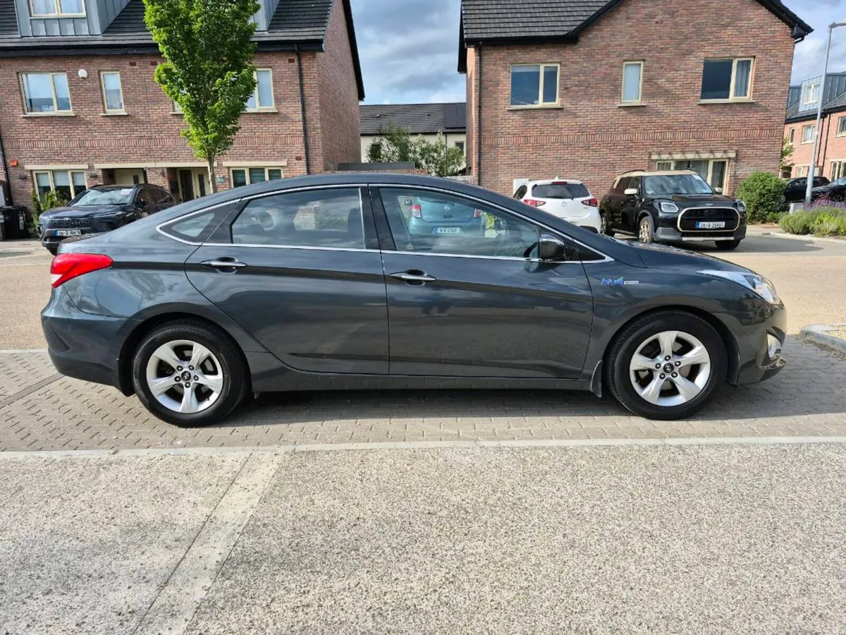 2012 Hyundai I40 Executive * Long NCT 08/27 * - Image 4