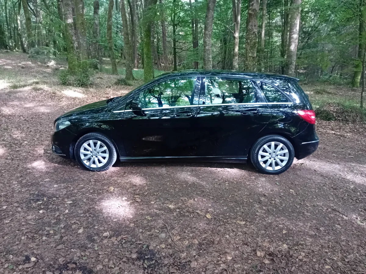 141 MERCEDES B180 CDI  AUTOMATIC  139 KLM - Image 4