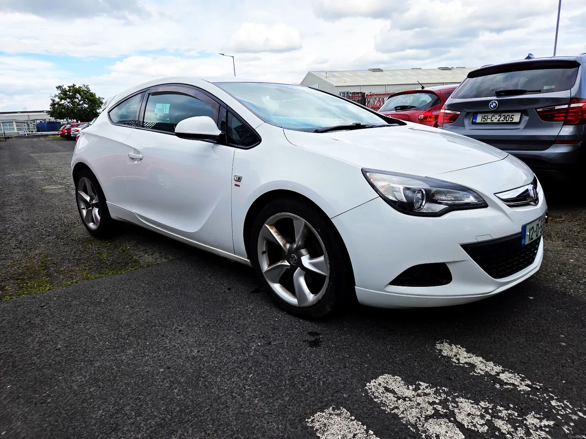 12 OPEL ASTRA GTC SPORT 165bhp NCT TAX V.Clean Car - Image 4