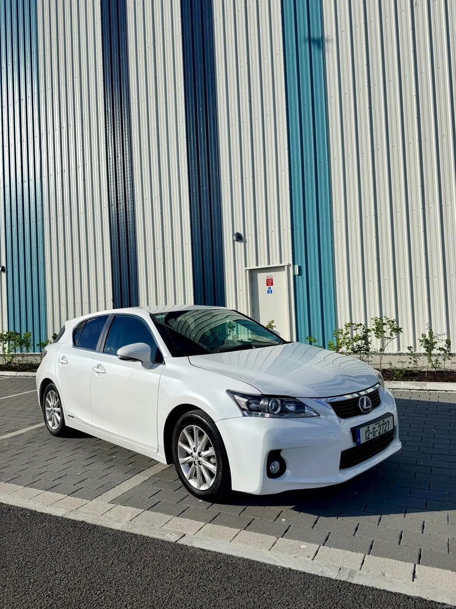 Lexus CT 200H, NEW NCT, TAX - Image 2