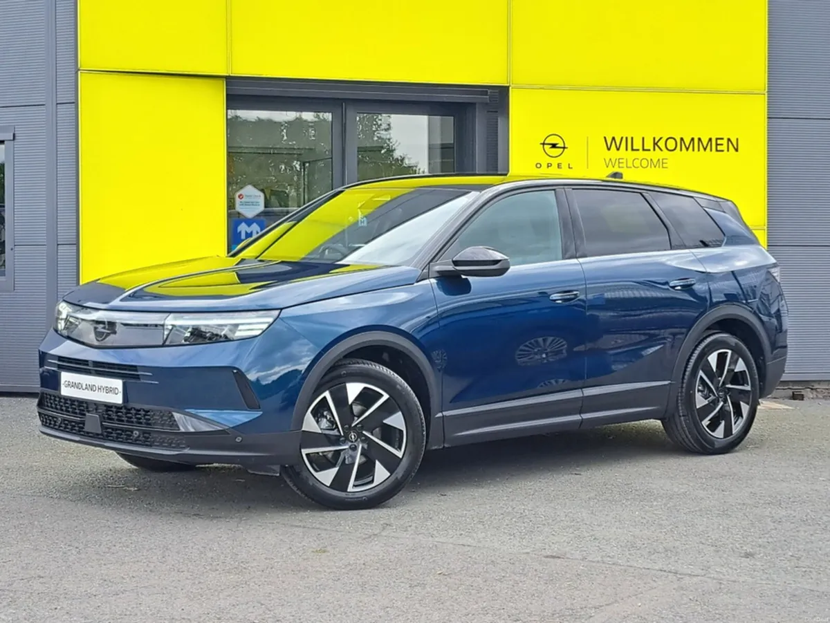 Opel Grandland GS 136BHP MILD HYBRID AUTOMATIC **T - Image 2
