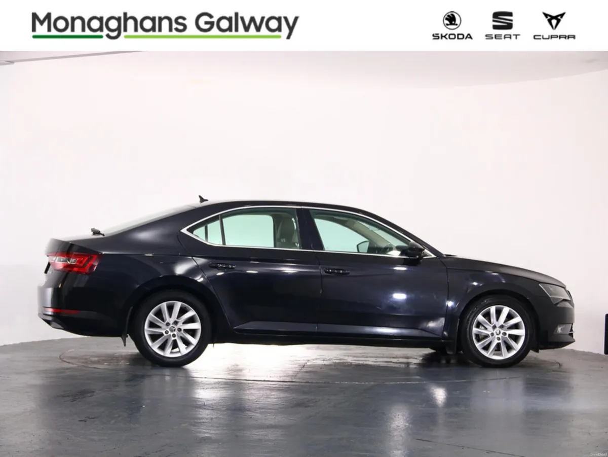 Skoda Superb STYLE 2.0 TDI 150HP DSG 4DR AUTO - Image 3