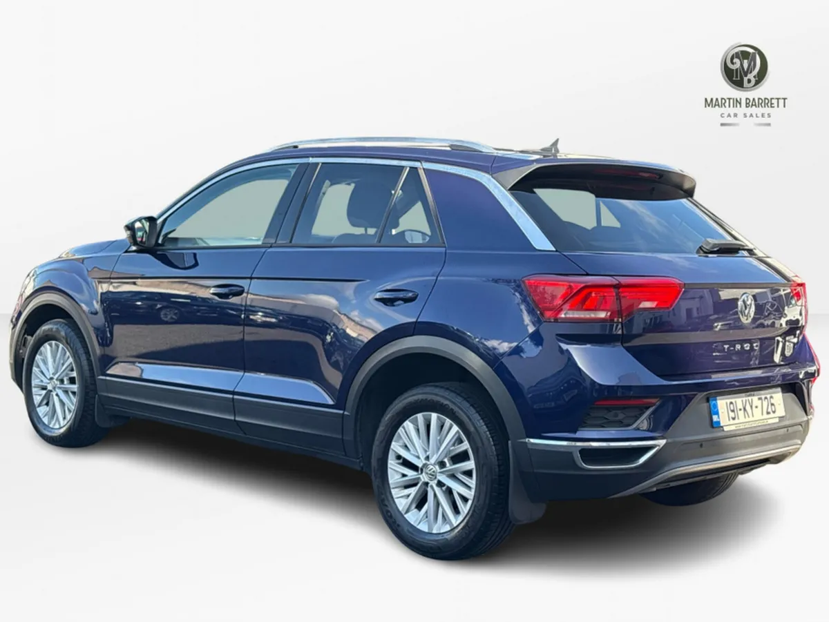 Volkswagen T-Roc DESIGN 1.0 TSI MANUAL 6SPEED FWD - Image 4