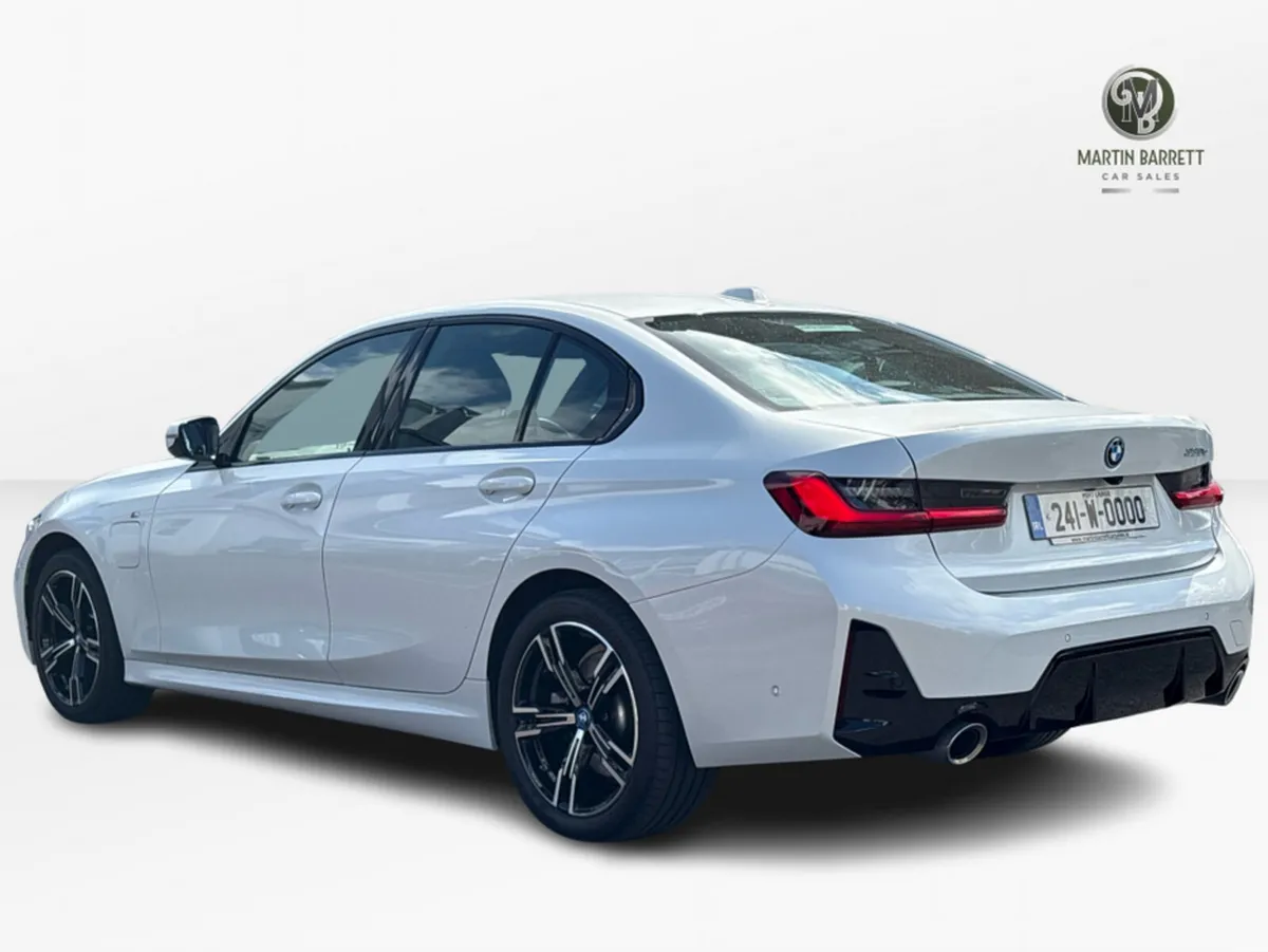 BMW 3-Series 330e M SPORT AUTO - Image 4