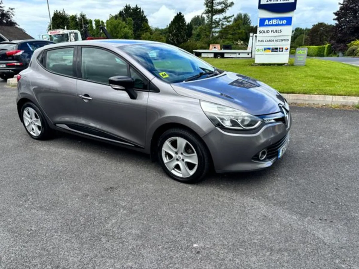 Renault Clio IV Dynamique NAV 1.2 Petr 4DR - Image 2