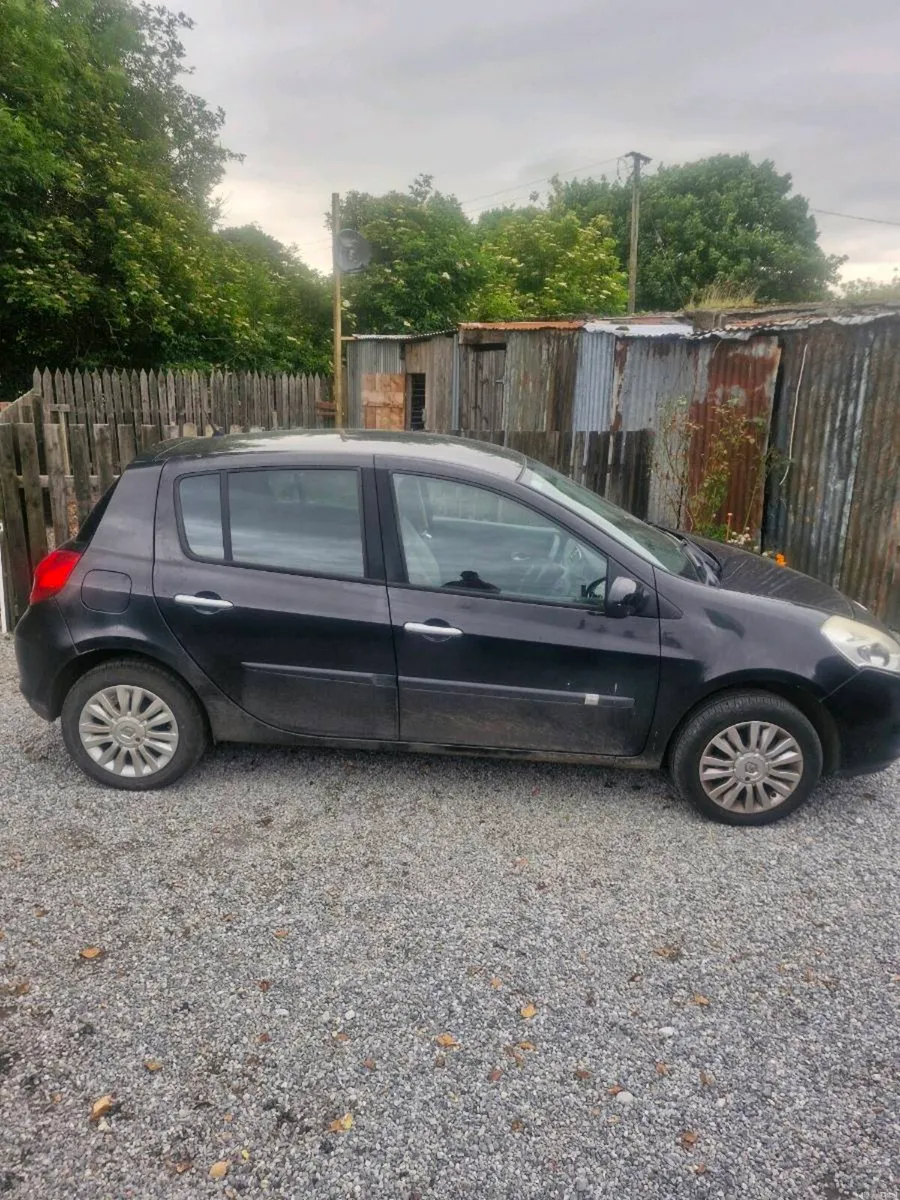 Car - Image 2