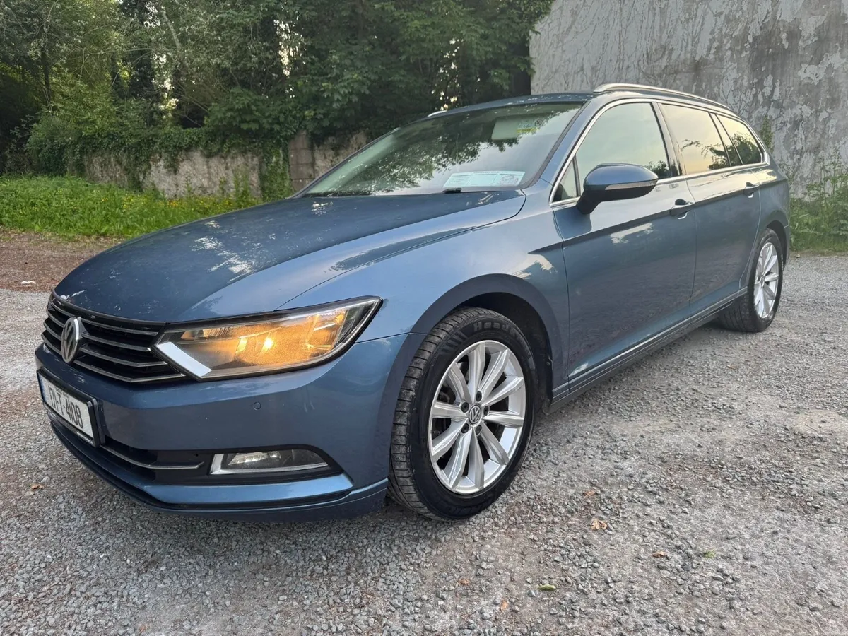 Volkswagen Passat 2017 - Image 4