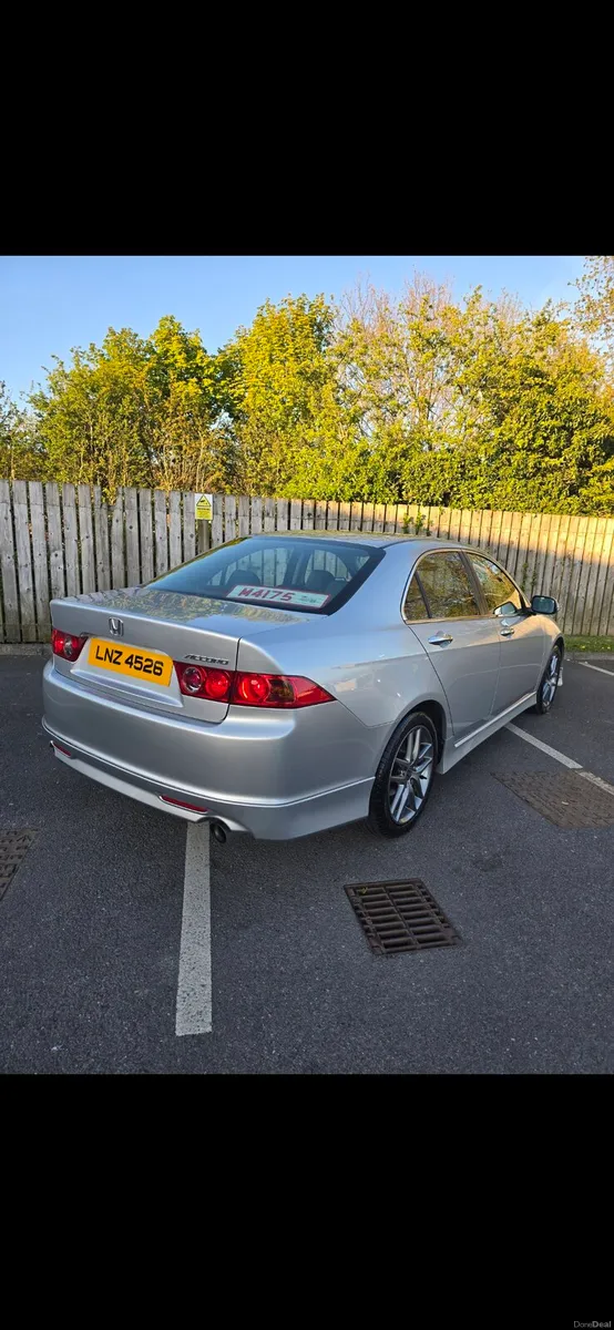 2007 Honda Accord Type S - Image 4