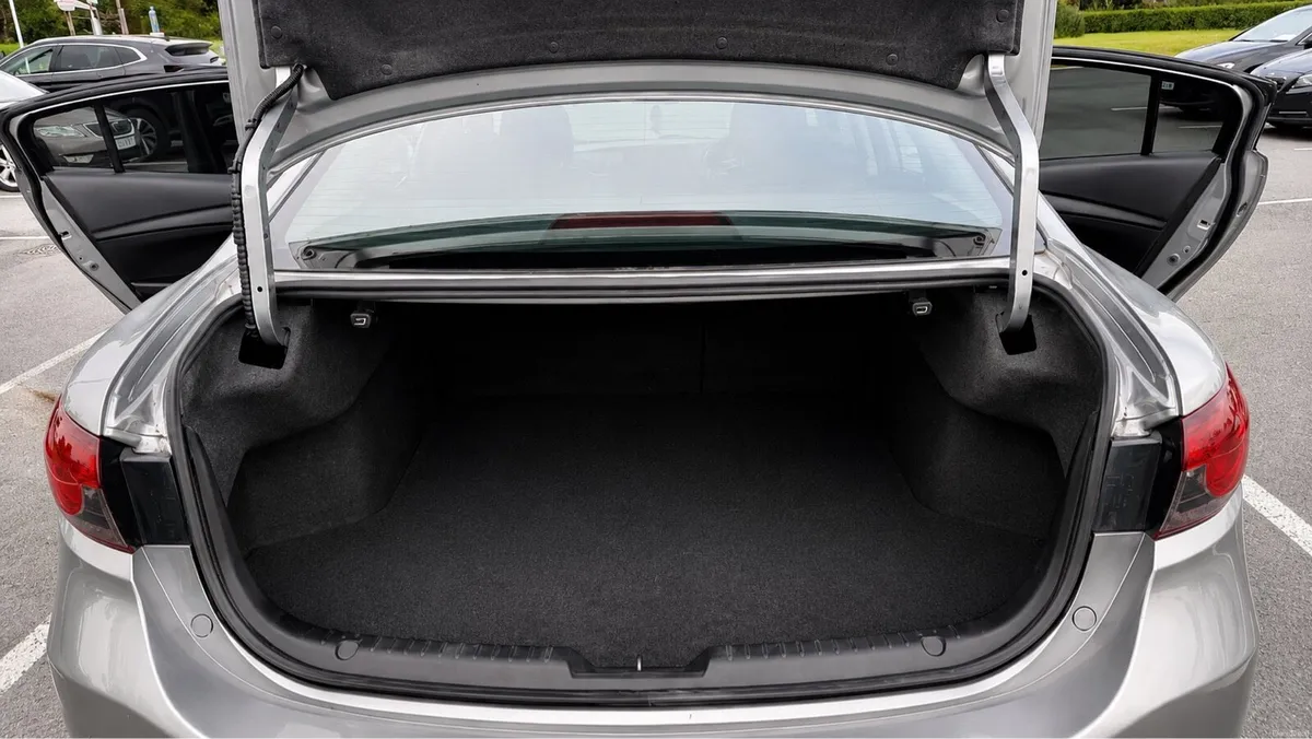 🚗 2014 Mazda 6 2.2 Diesel Sport Automatic - Image 5