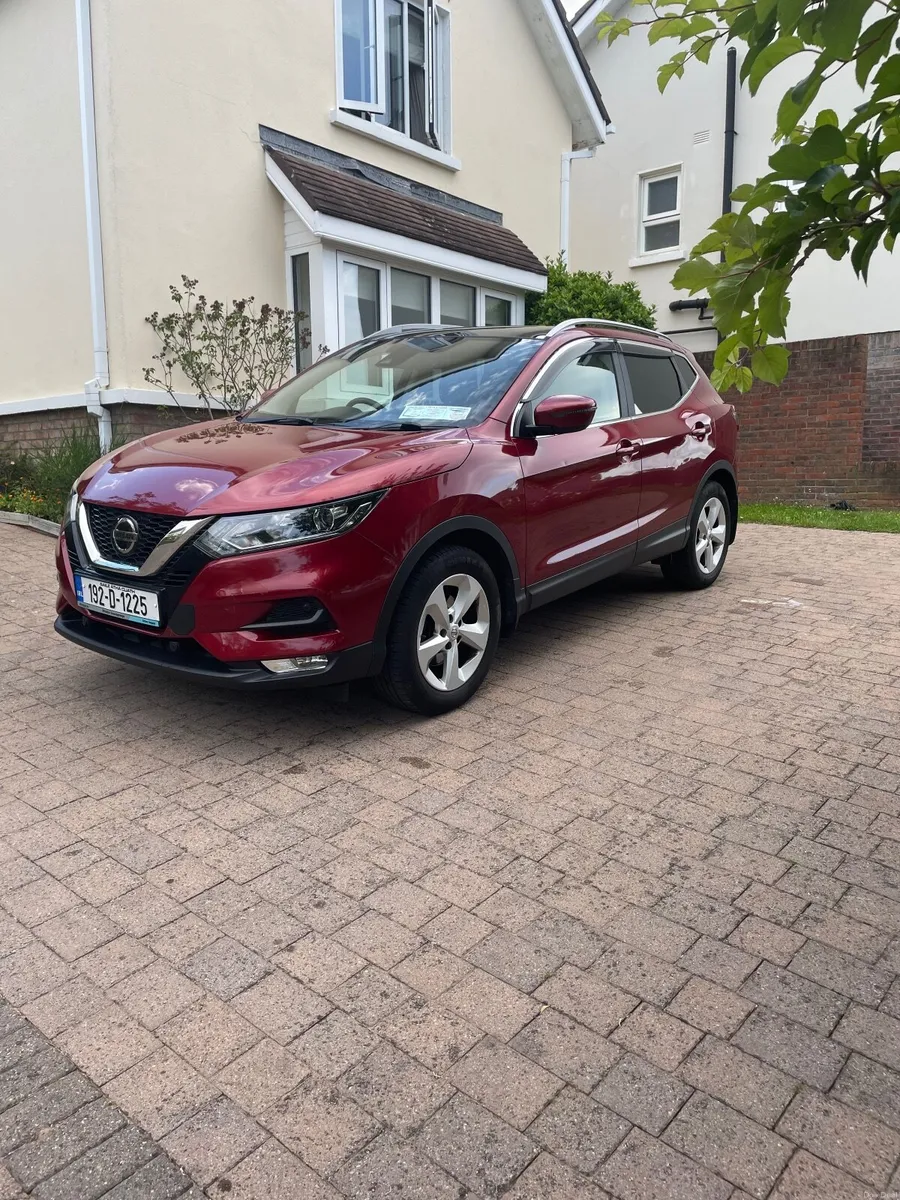 2019-Nissan Qashqai-SV-1.3-Automatic-81,000km - Image 3