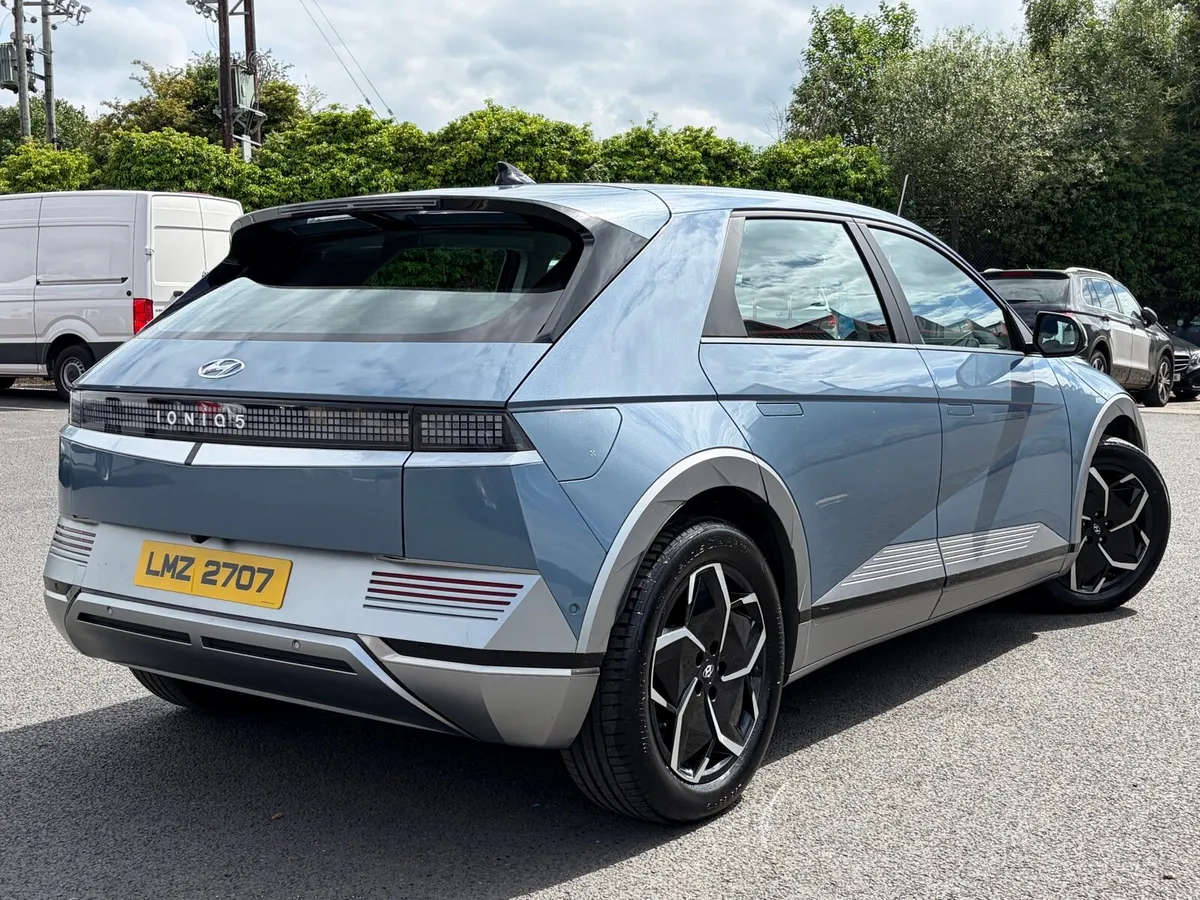 2023 HYUNDAI IONIQ PREMIUM EV - Image 3