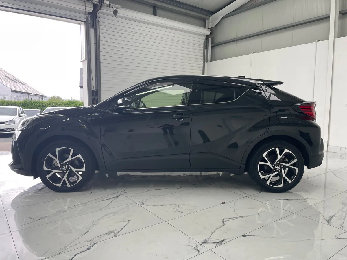 2020 Toyota C-HR Hybrid G 2 Years Nct! - Image 5