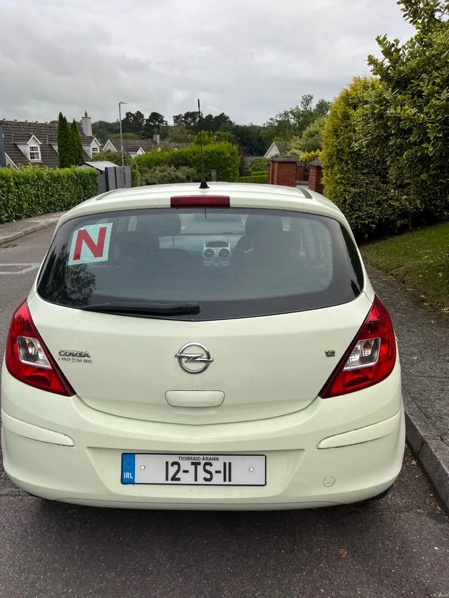 1.2 Automatic Opel Corsa 2012 - Image 2