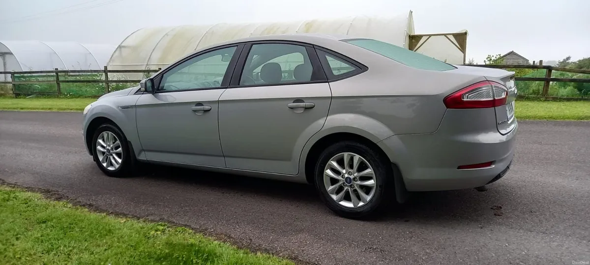 Ford Mondeo 2011 2.0 tdci - Image 4