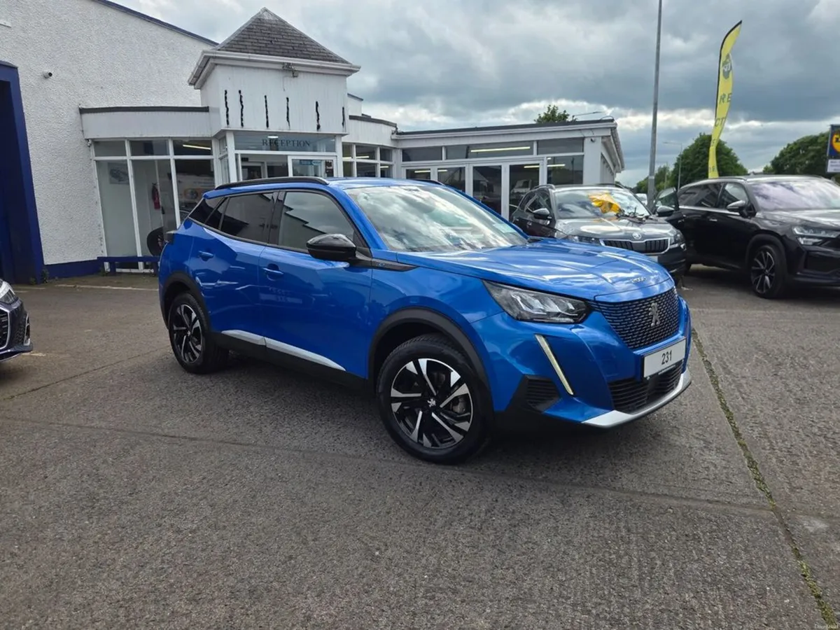 Peugeot 2008 ALLURE PREMIUM PLUS - Image 1