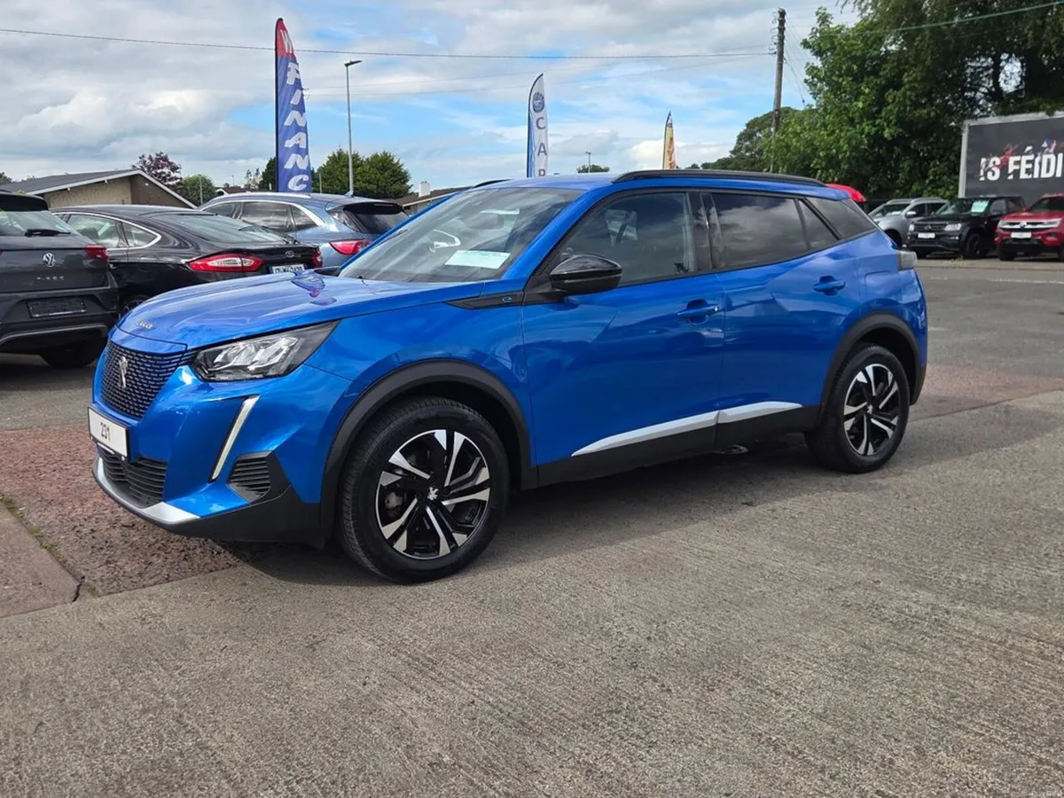 Peugeot 2008 ALLURE PREMIUM PLUS - Image 3