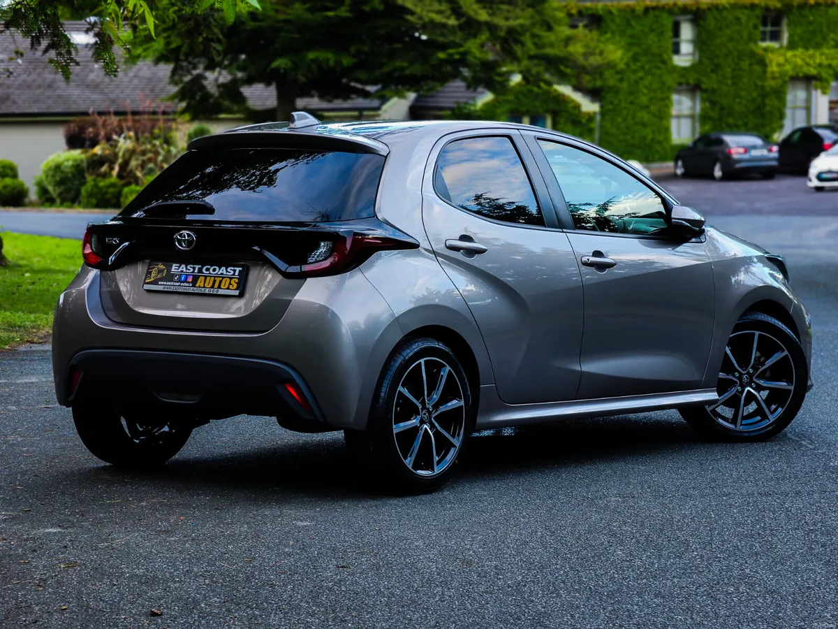 2022 Toyota Yaris 1.0 Petrol Automatic Luna - Image 3
