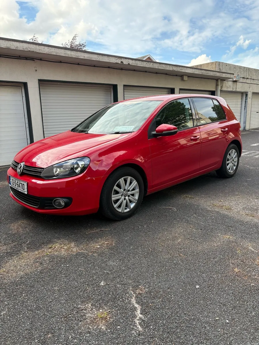 2012 Volkwagen Golf TSI . Low mileage - Image 4