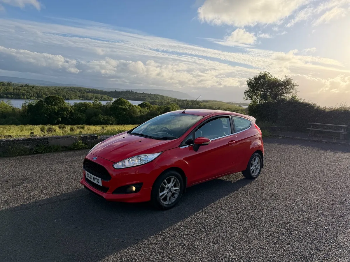 2017 Ford Fiesta Zetec 1.2 - Image 2