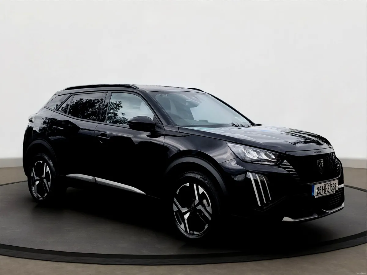Peugeot 2008 2025 100bhp Allure Manual - Image 3