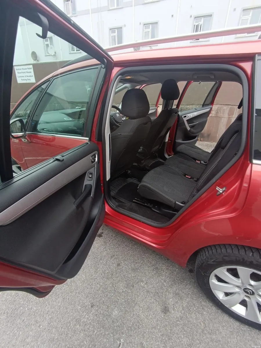 Citroen C4 Picasso 2011 - Image 3