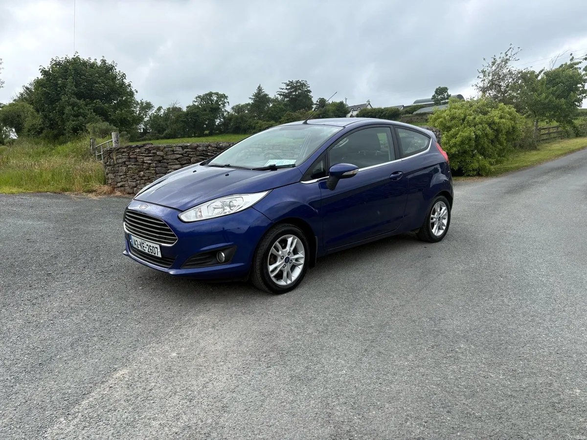 Ford fiesta (full service history) - Image 2
