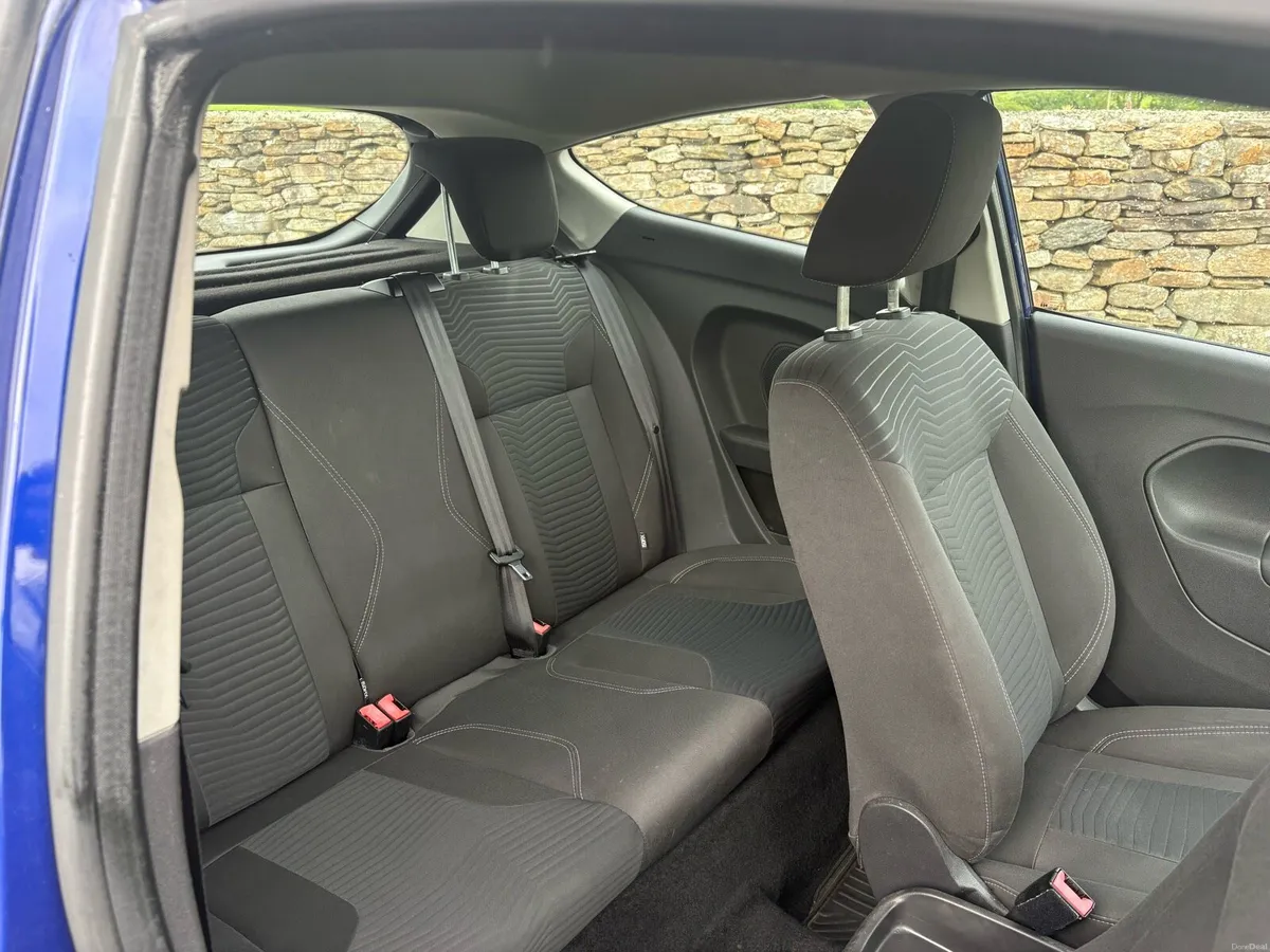 Ford fiesta(15 months nct) (full service history) - Image 6