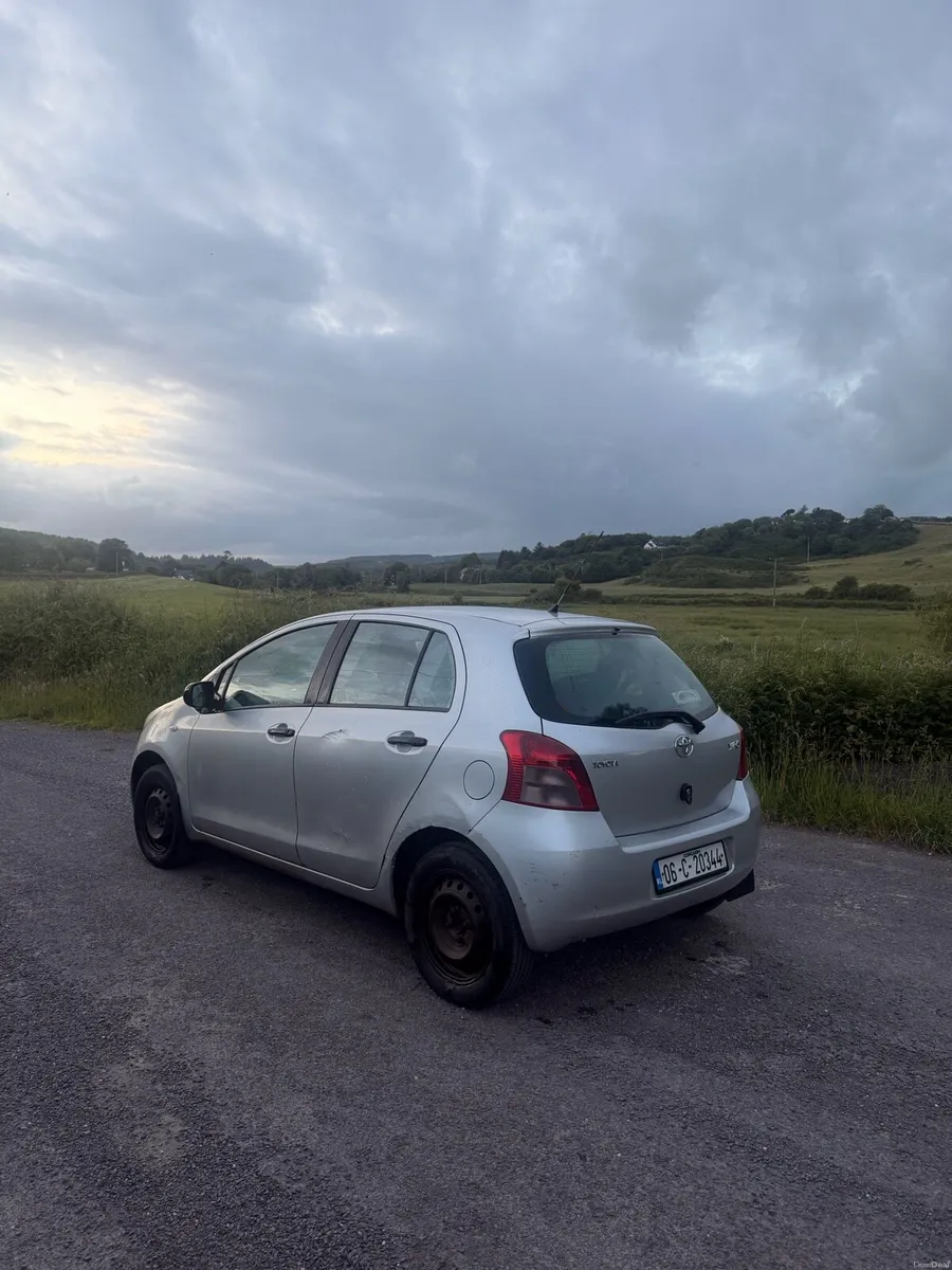 Toyota Yaris - Image 3