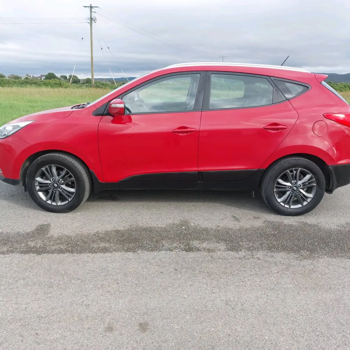 2014 hyundai I x 35  nct 4/27 tax 7/26 new nct - Image 4