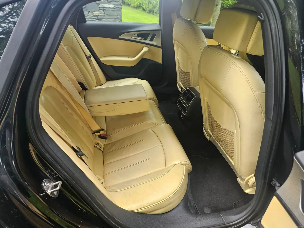 Audi A6 2012 - Image 2