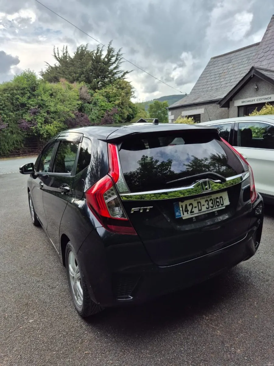 2014 Honda Fit Hybrid |100k KM|NCT 08/27|Tax03/27 - Image 2